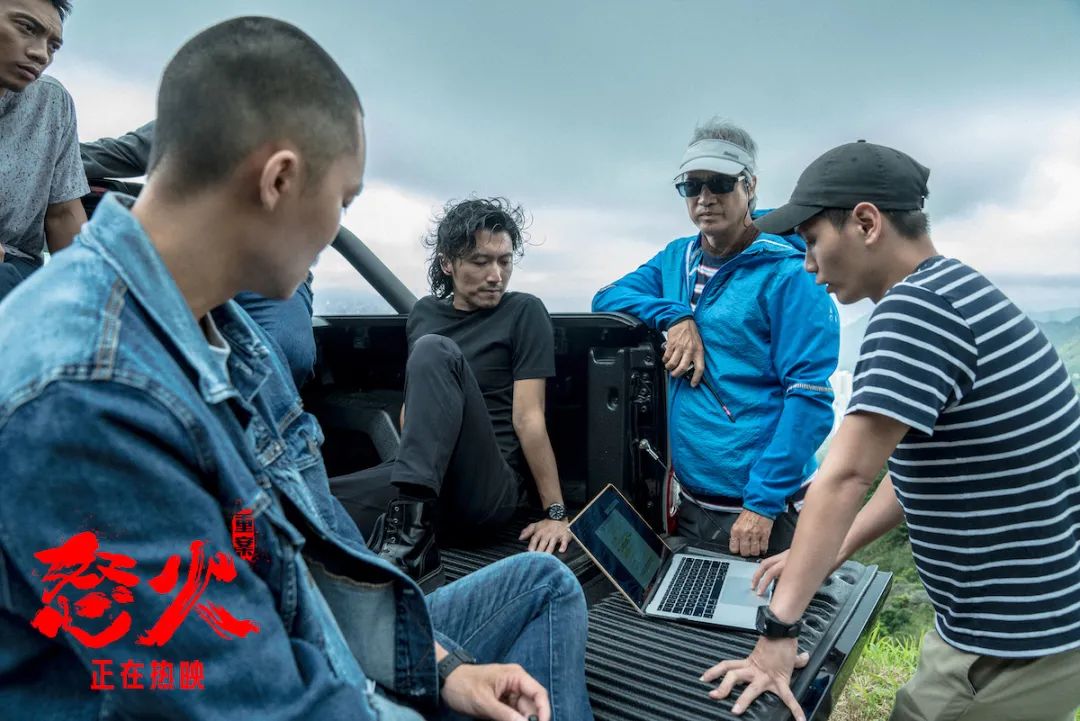 我六岁时,就被人用枪指着头 我六岁时,就被人用枪指着头