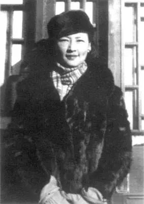 她书单｜林徽因：月亮的另一面