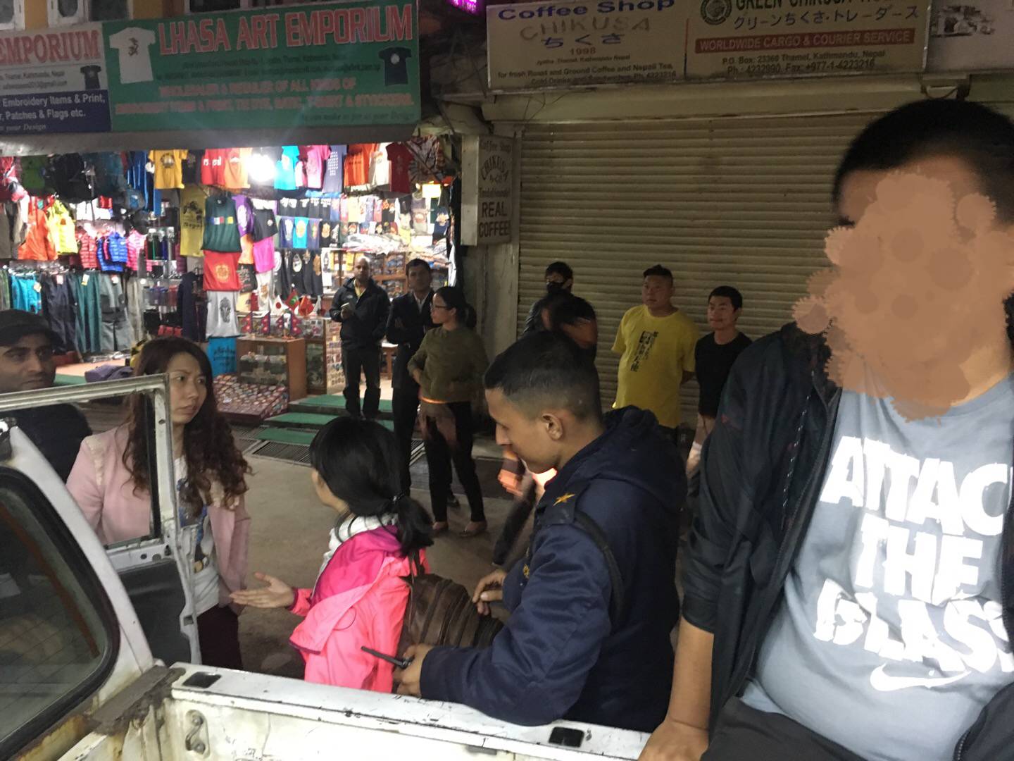 尼泊尔｜街头追踪同伴被盗贵重物品