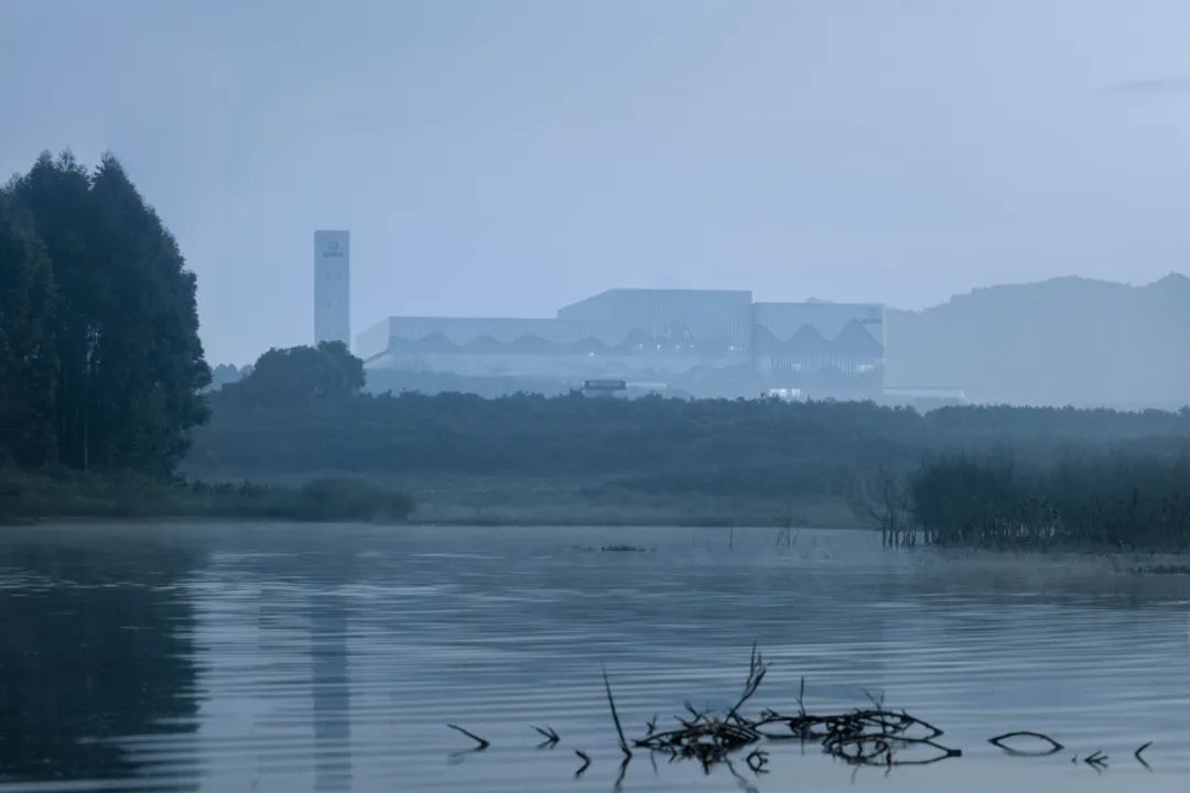 山之印象——南宁双定循环经济产业园生活垃圾清洁焚烧发电厂