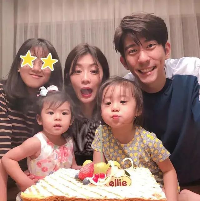 40岁后人生重来，普通女孩从贾静雯身上学什么？