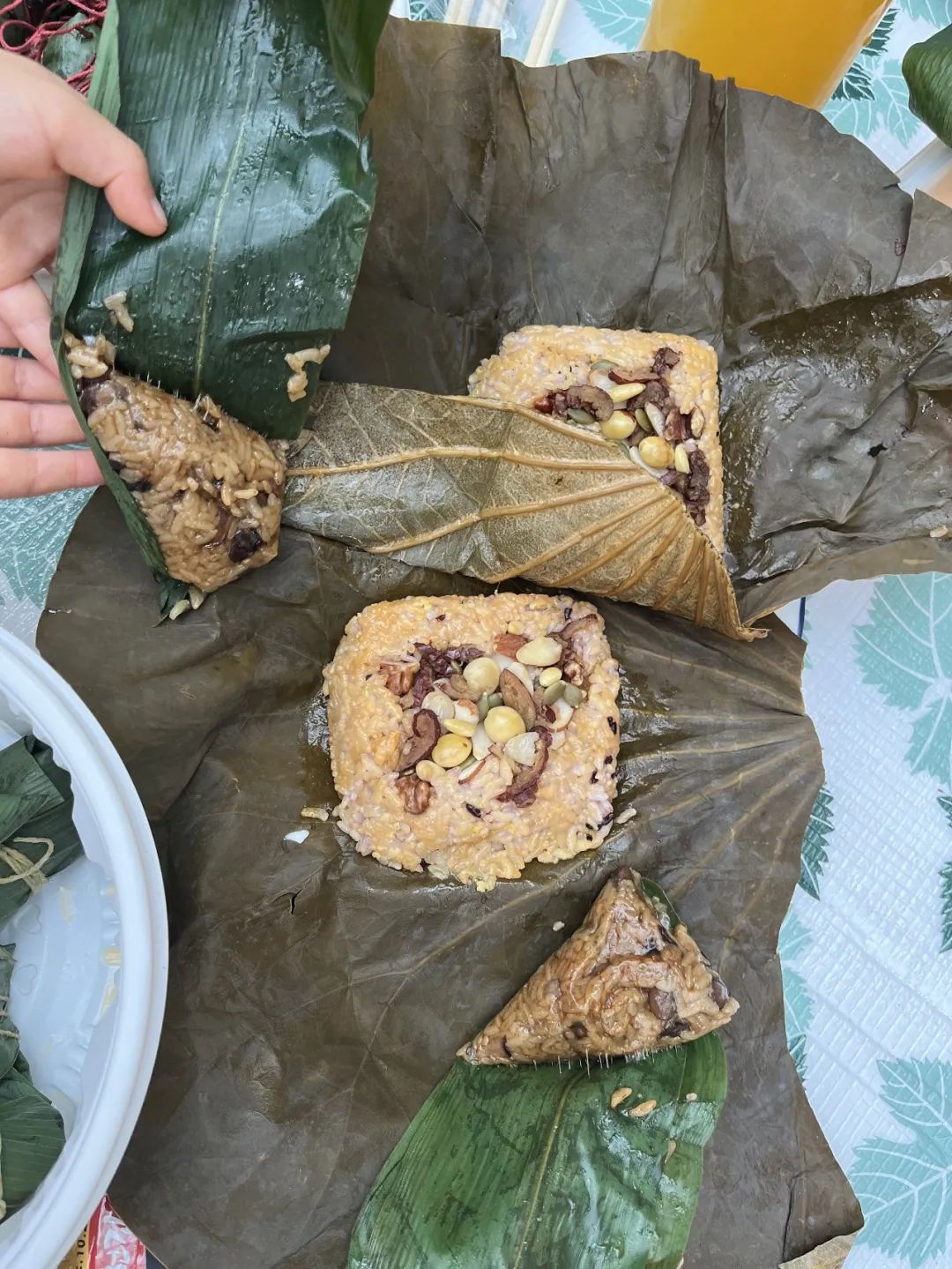 我在首尔都市农园种菜:从田园饮食到田园戏剧,菜地是我们融入城市的方法 | 良食专栏 我在首尔都市农园种菜:从田园饮食到田园戏剧,菜地是我们融入城市的方法 | 良食专栏