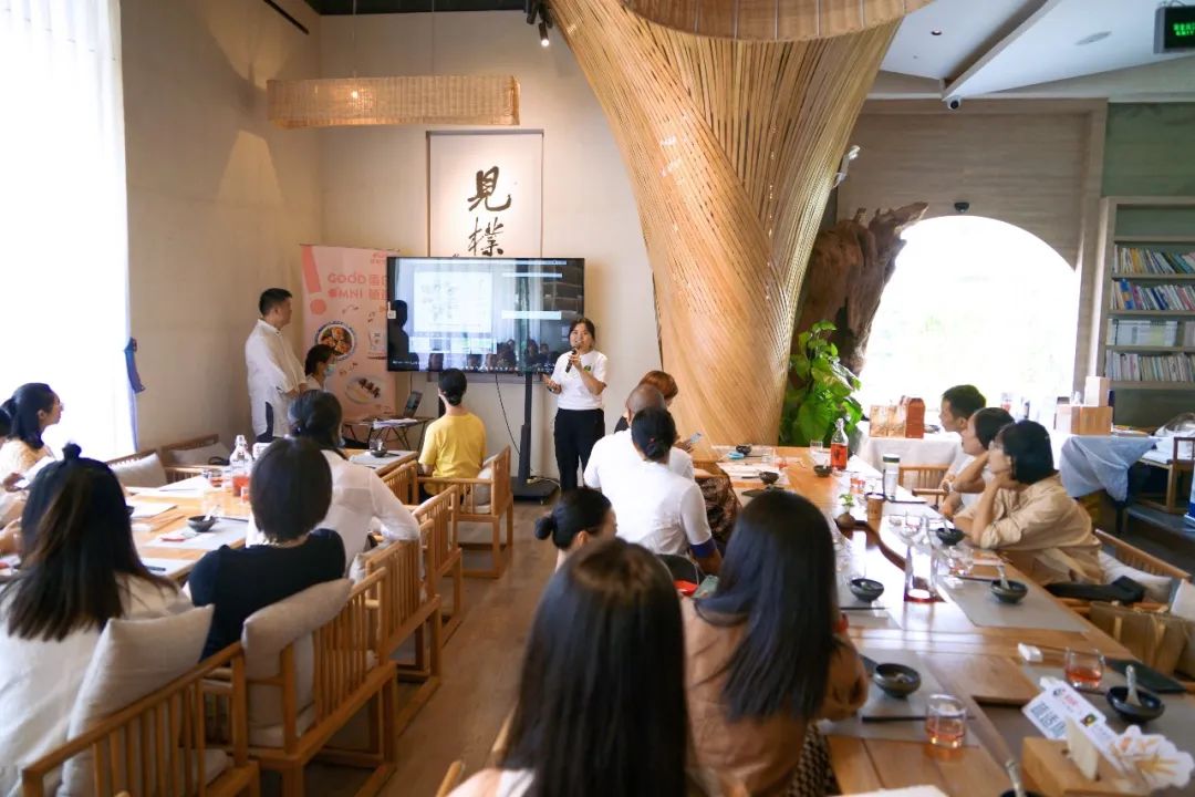 蔬适周一 x 阿军轻蔬30周年全国巡演广州站 蔬适周一 x 阿军轻蔬30周年全国巡演广州站