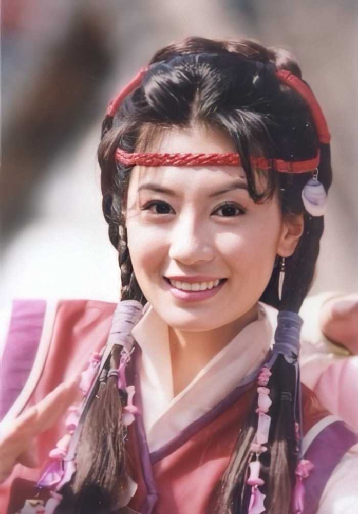 40岁后人生重来，普通女孩从贾静雯身上学什么？